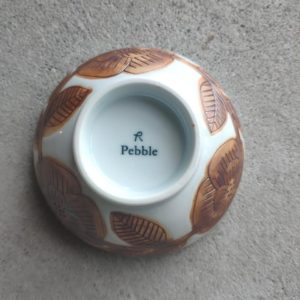 pebble013