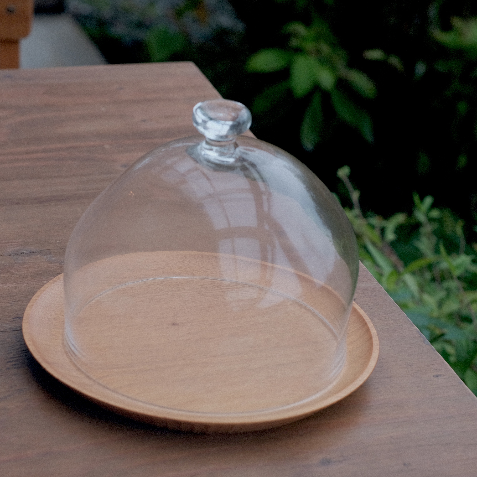 SALE／55%OFF】 ガラスドーム 23cm ディスプレイドーム ６〜７号のケーキ アンティーク風 TE861 テテアテテ tete a オブジェ などを展示するのにオススメなガラス製ドーム